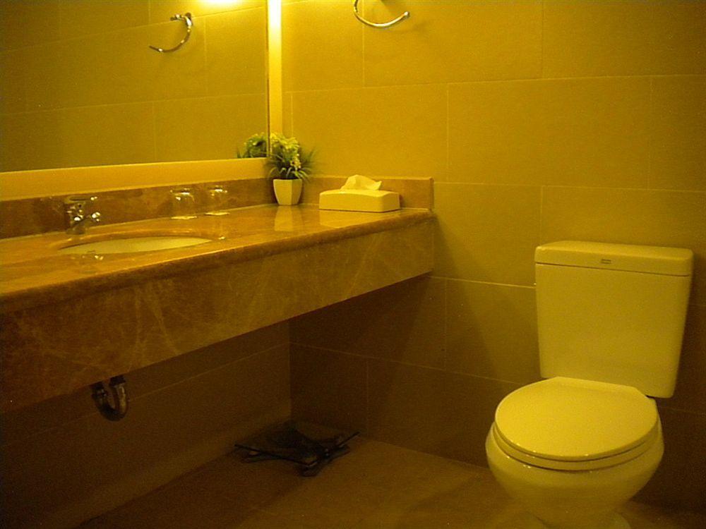 Hanting Hotel Shanghai Caohejing Yishan Road Ngoại thất bức ảnh